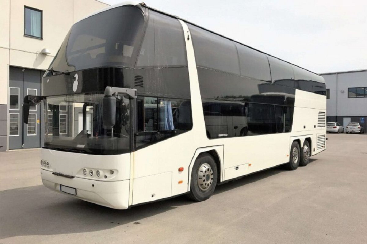 NEOPLAN-122 Skyliner